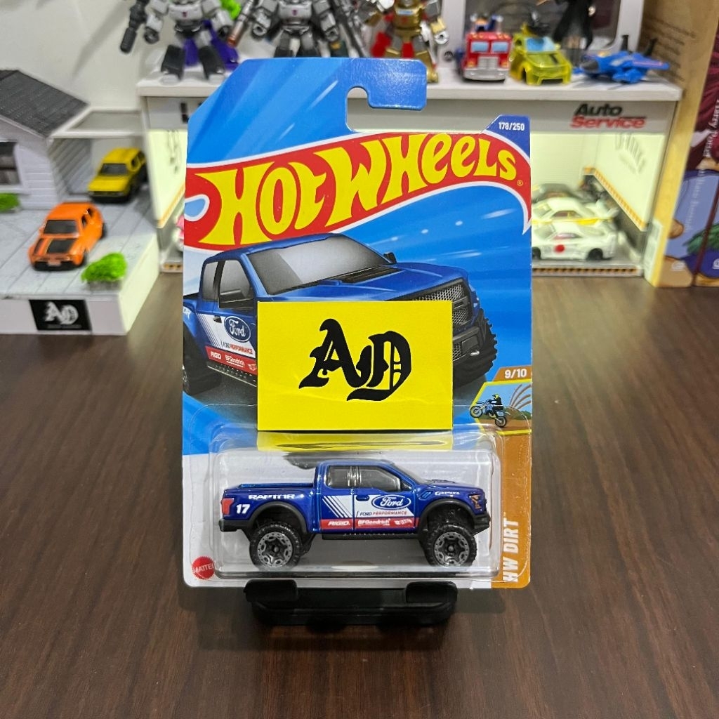 hotwheels 17 Ford f-150 raptor