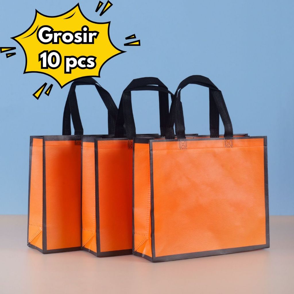 

10PCS Grosir Stock Tersedia Tas Spunbond Handle | Goodie Bag | Tote Bag | Souvenir | Hampers |untuk Toko Baju| Selamatan Haji Khitan Ultah Wedding 28x20x10 32x27x10 43x32x10 47x36x10