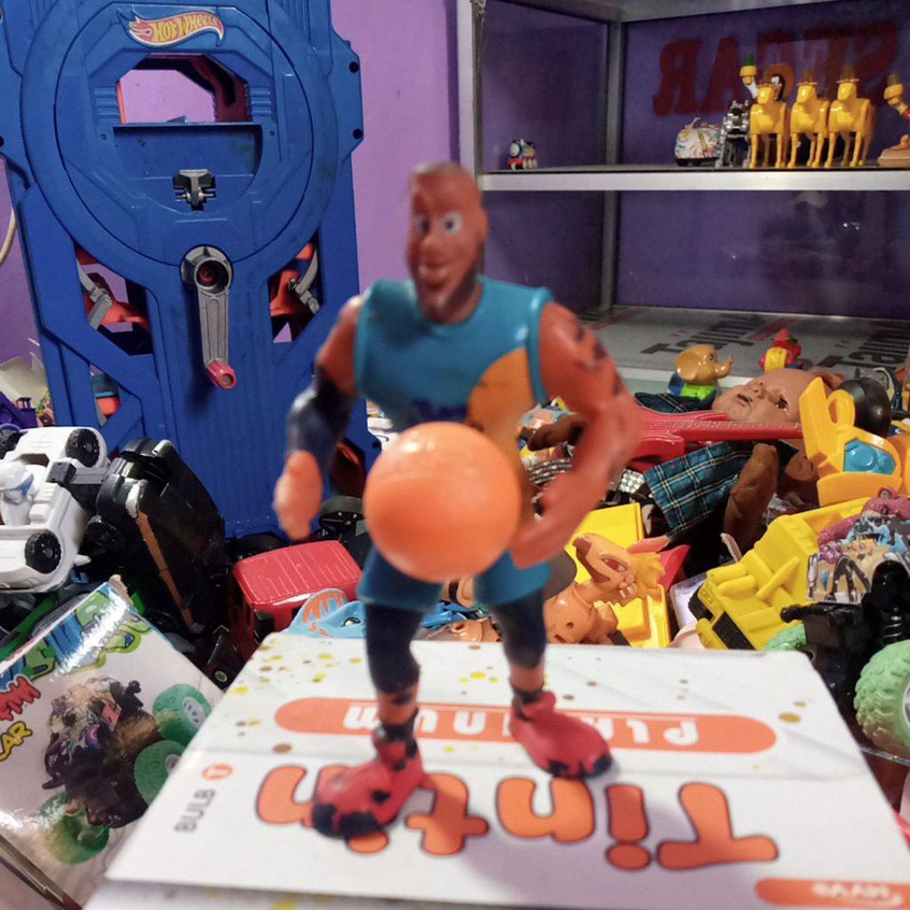 jual FIGURE LOONEY TUNES BUGS BUNNY lucu