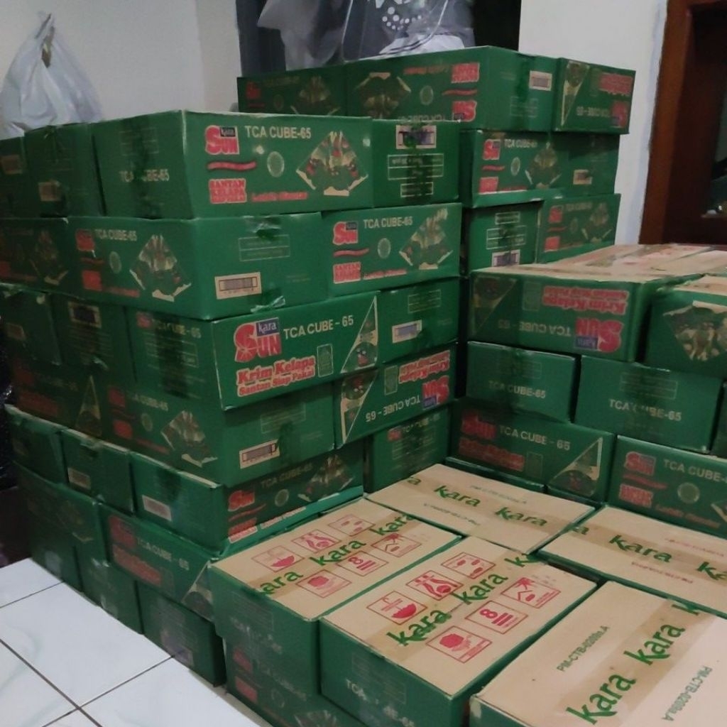 

Sun kara 65 ml (1 dus isi 36) barang real no hoax. exp panjang