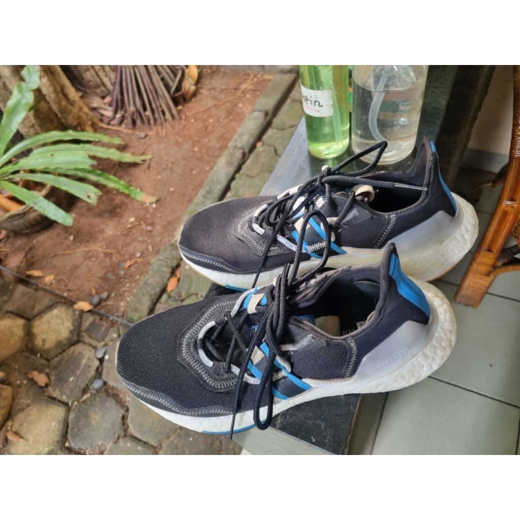 adidas ultraboost parley