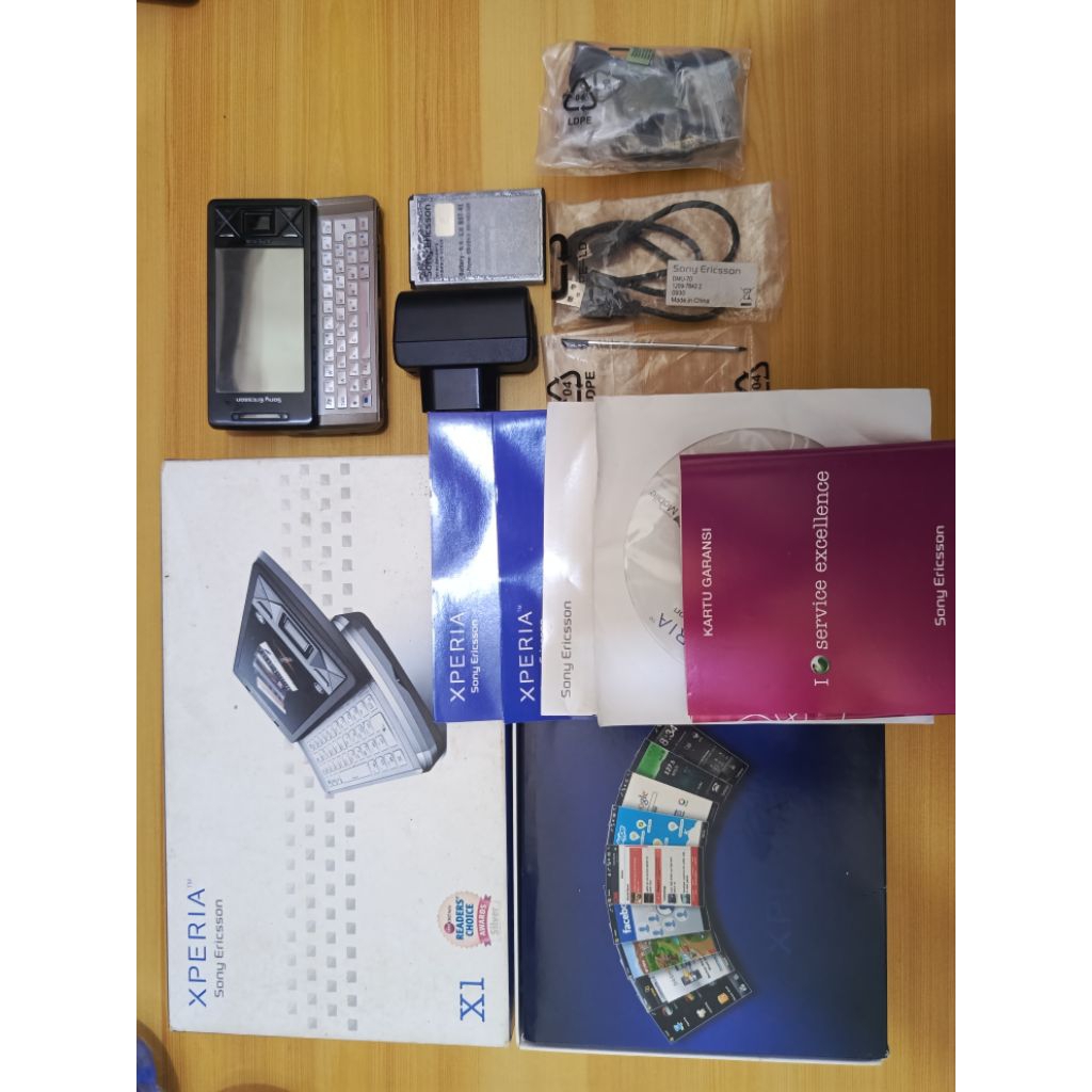 SONY XPERIA X1 FULLSET