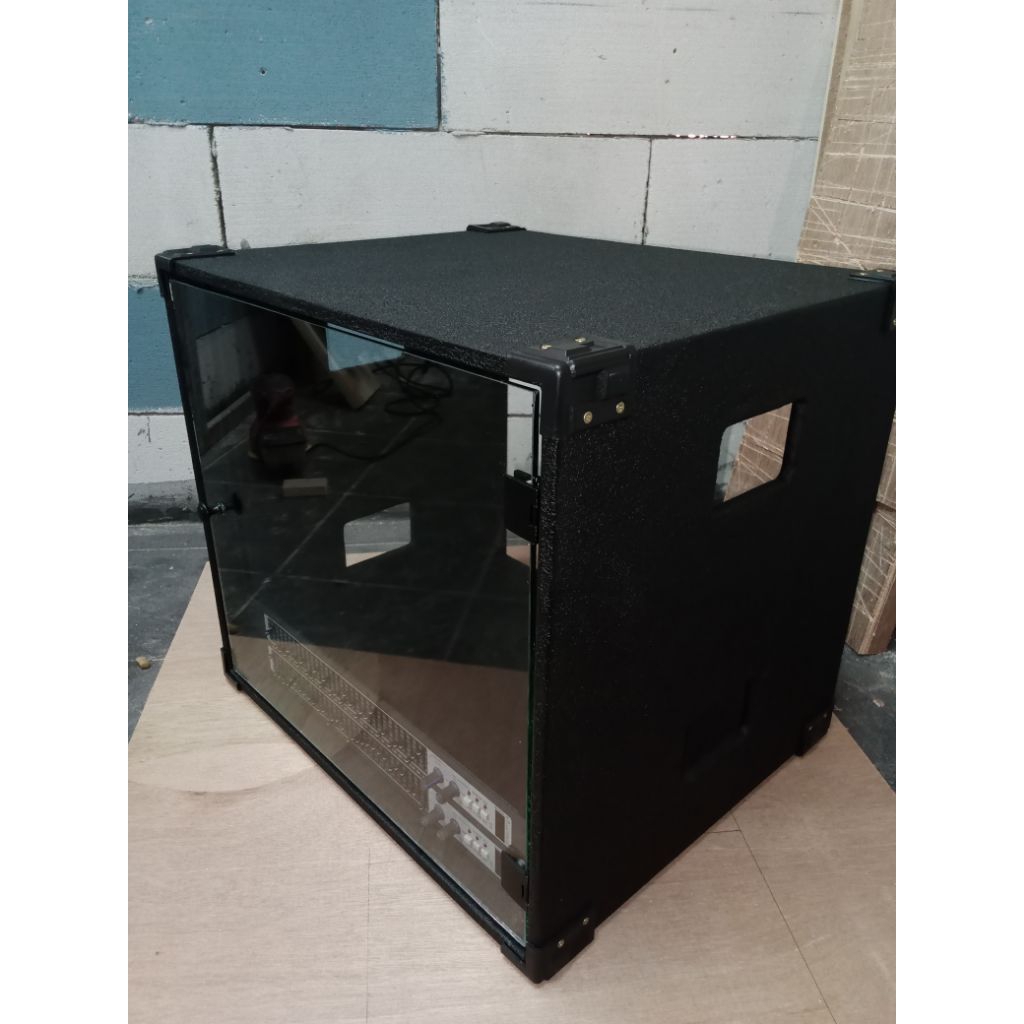 Rak power sound system plus pintu kaca 5mm