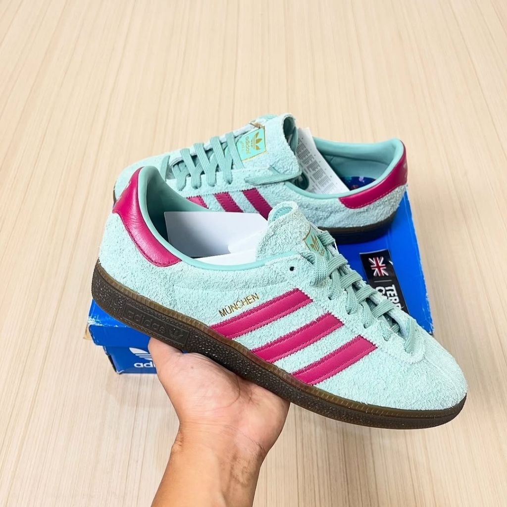 Adidas Munchen Hazy Green Originals BNIBWT