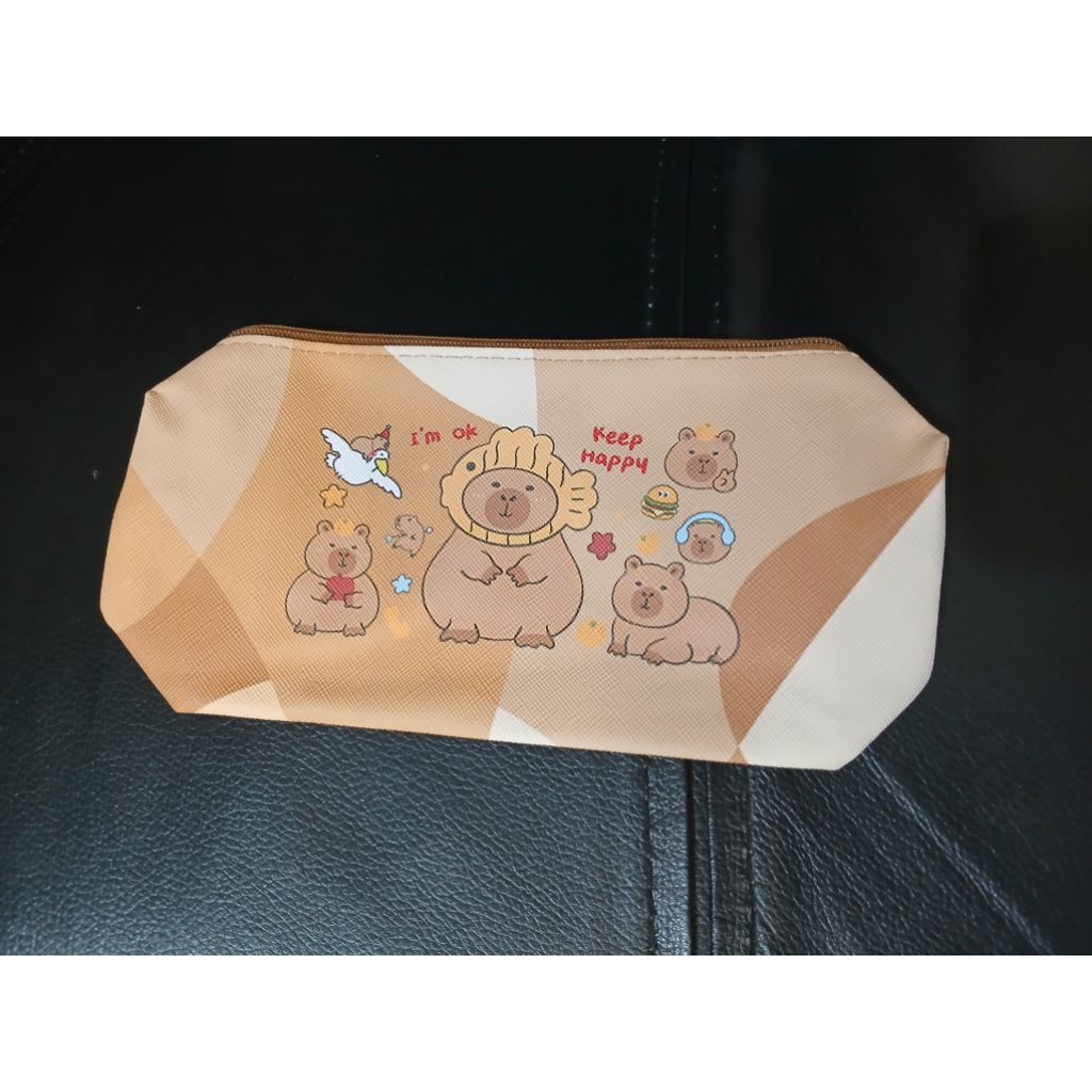 

TEMPAT PENSIL KARAKTER CAPYBARA