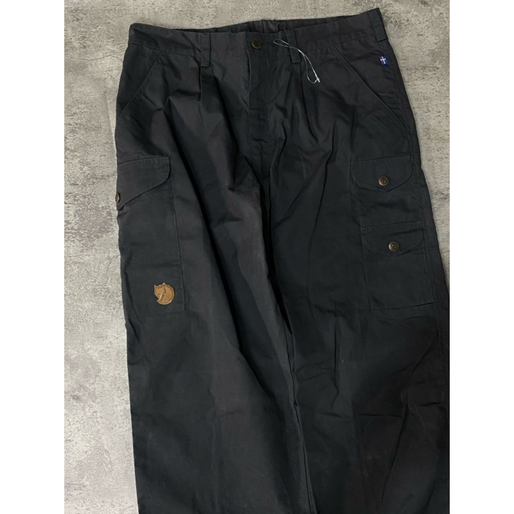 celana fjallraven forest