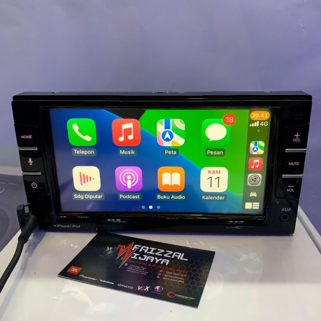 Head unit Nissan clarion Apple carplay android auto 7inch wide