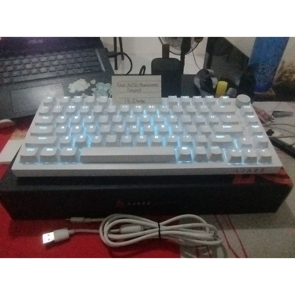 Ajazz AK820 + PBT Shirakawa Keycaps