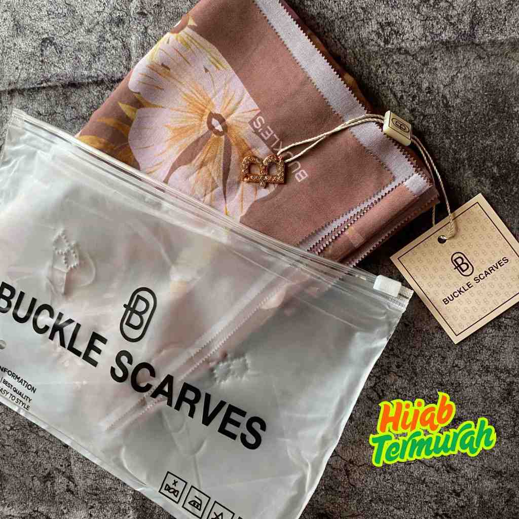 Hijab Buckle Scarves Segi Empat / Jilbab Motif Branded Premium Kekinian