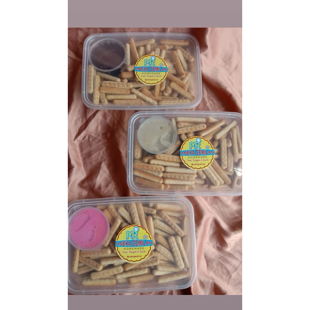 

Stik biskuit cocolan coklat