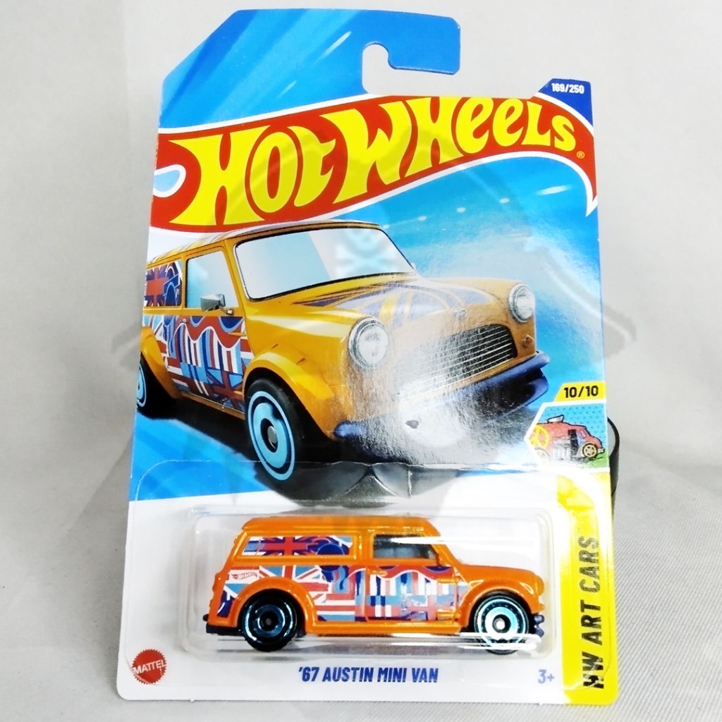 DIECAST HOTWHEELS REAL 67 AUSTIN MINI VAN, HOTWHEELS AUSTIN MINI VAN