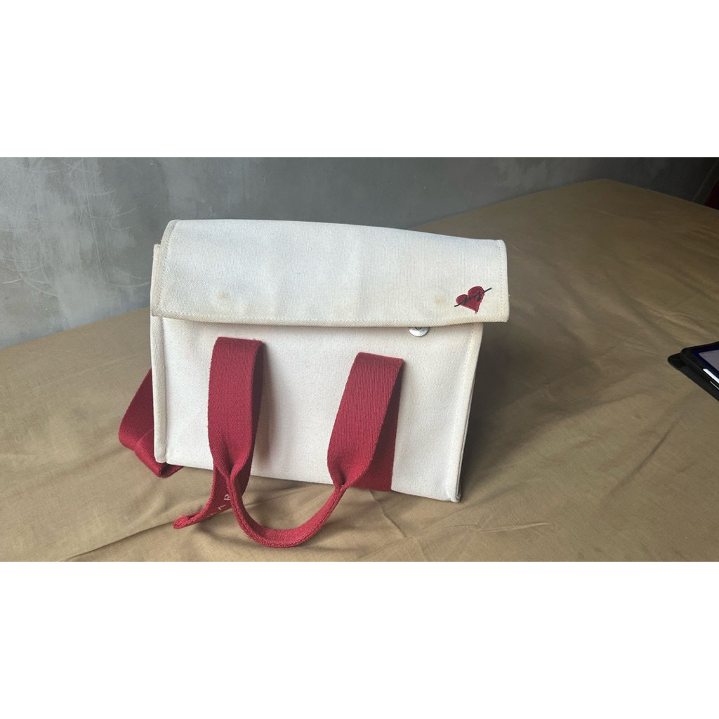 [Preloved] Original Marhen J Roy Mini Heart