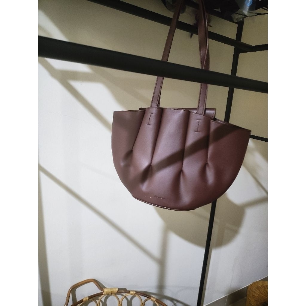 (Preloved) Tas Bahu Cokelat kulit imitasi
