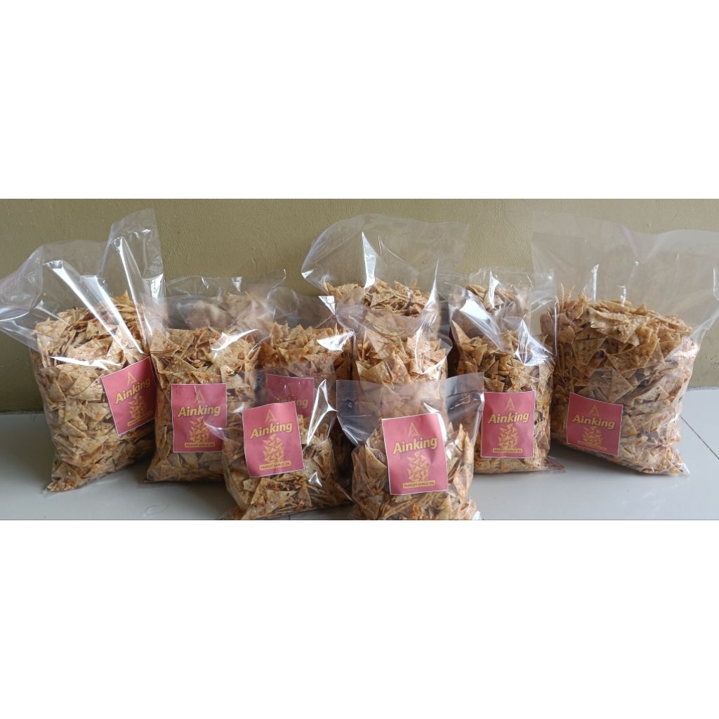 

kripik pangsit garlic oil 1kg