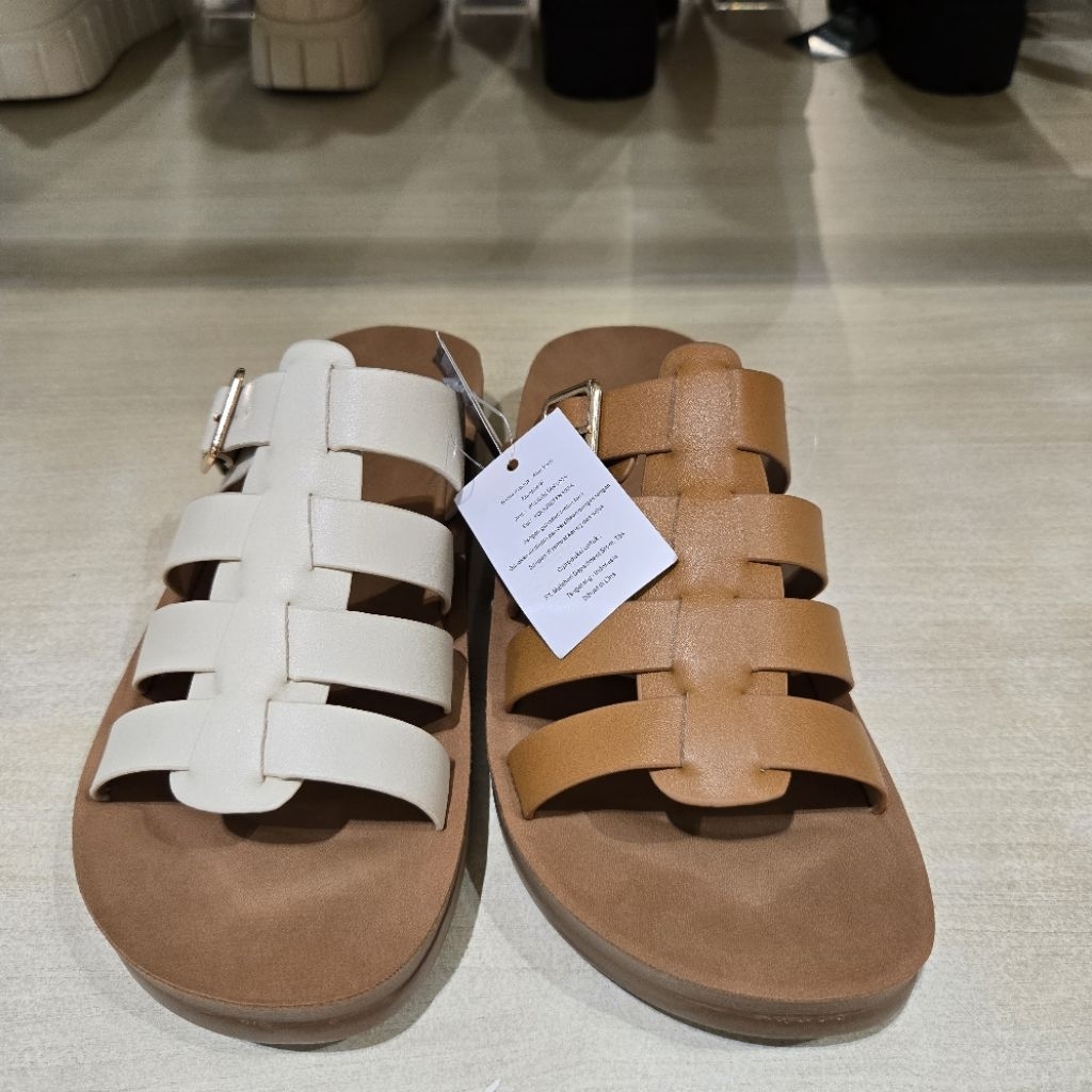 St yves sandal wedges hak rata 2cm wanita ringan bangets & ori size 36-40