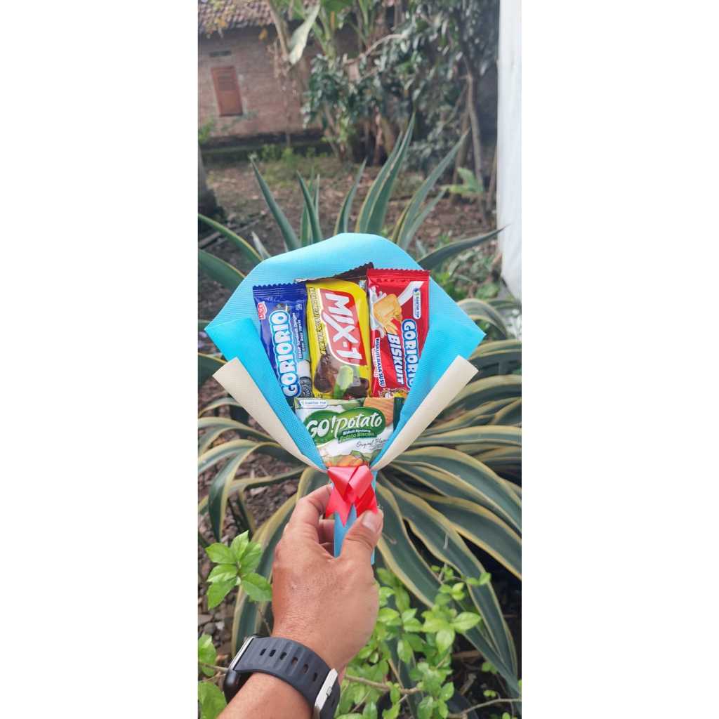 

buket Snack 5000 / hampers jajan / buket jajan 5000