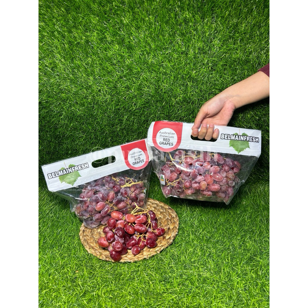 

Anggur Crimson Red Seedless ( buy 1kg free 1kg )