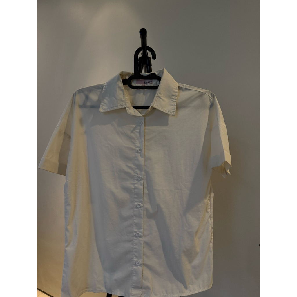 Karoro Top Atasan Hem Wanita Blouse Hitam Putih Katun size S (Preloved)