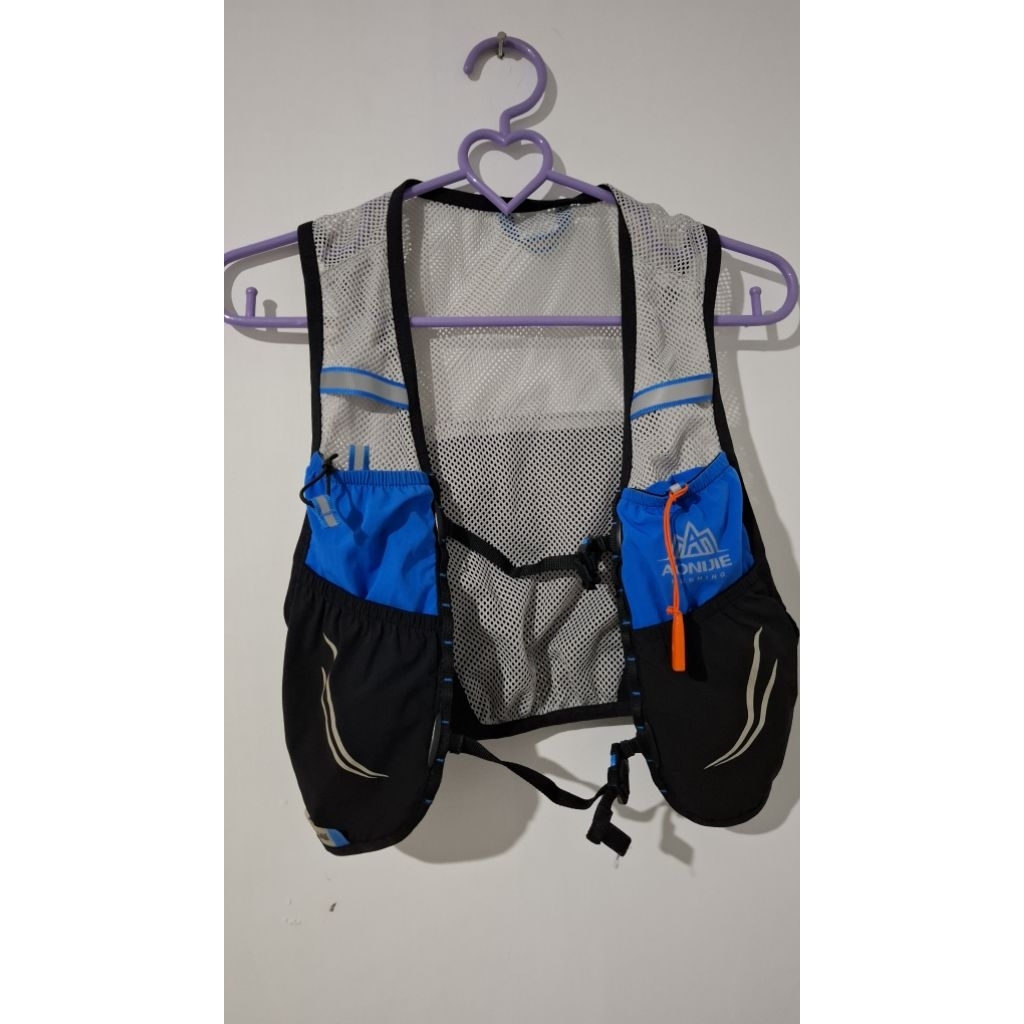 Vest Aonijie C932 second