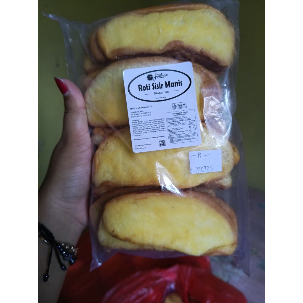 

Pinggiran Roti Sisir Jordan isi 22-24 slice