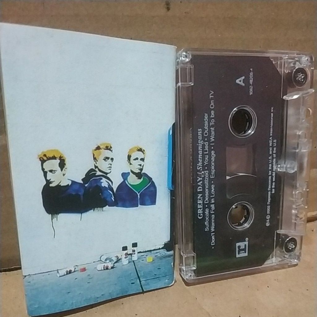 Kaset pita Green Day: Shenanigans