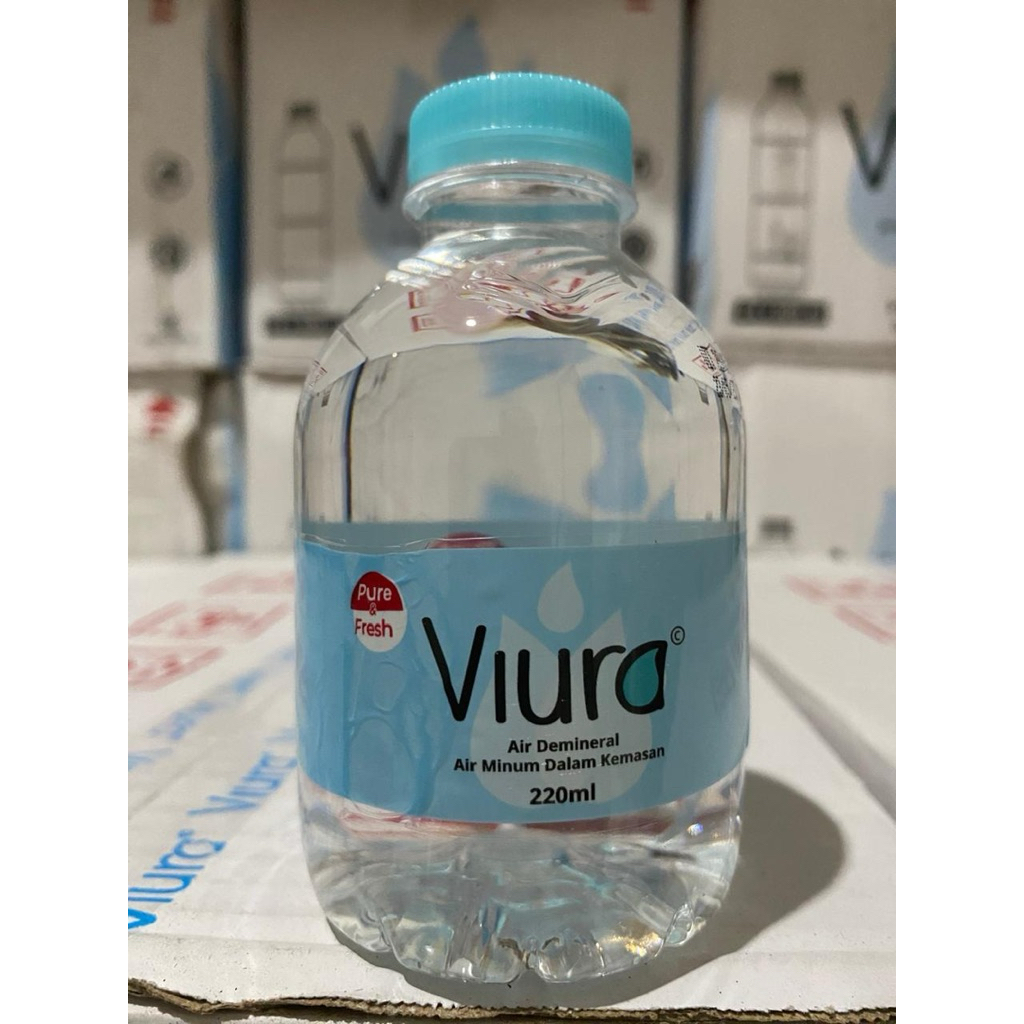 

Air Minum Demineral Viura 220ml (24 Botol/dus)