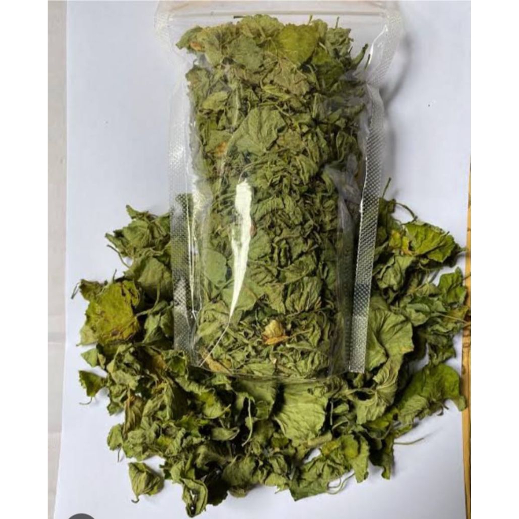 

Daun pegagan/antanan kering tanpa batang berat bersih 250grm