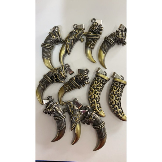 Liontin Kalung Macan/Bandul Kalung