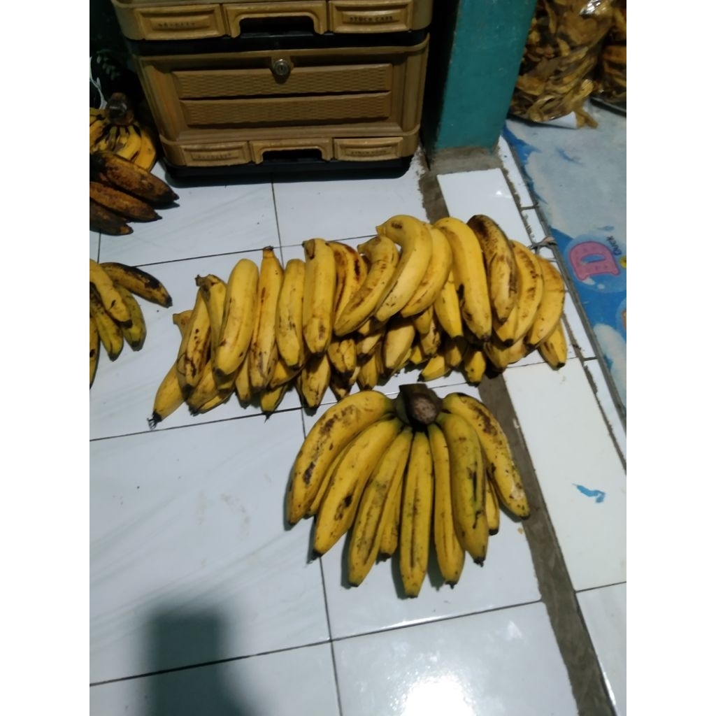 

buah pisang ambon super per biji