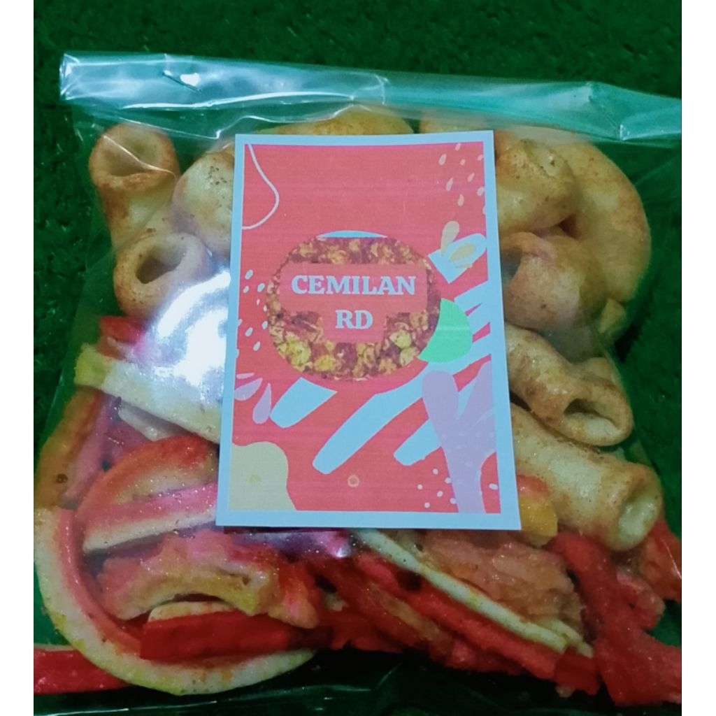 

KERUPUK SEBLAK BETON mix makaroni