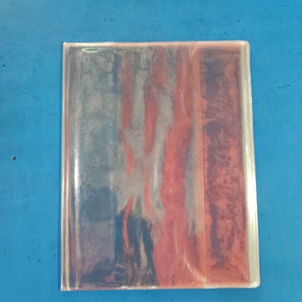 

Sampul Mika Quarto isi 10