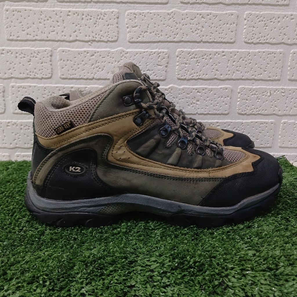 Sepatu gunung K2 second