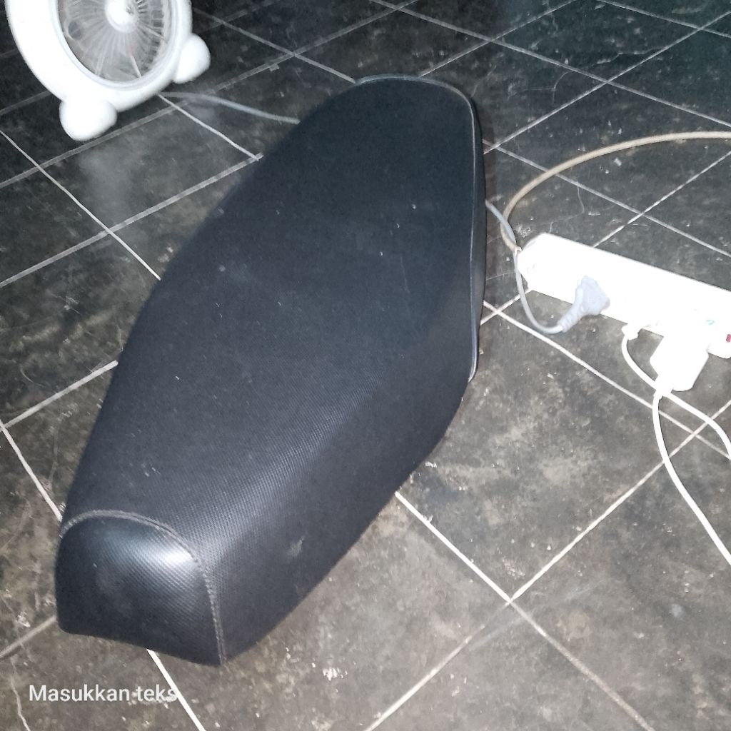 Promo Jok Motor Revo absolute slim