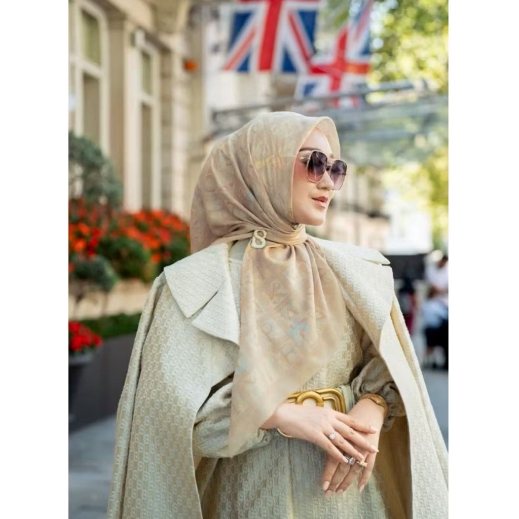 Preloved buttonscraves