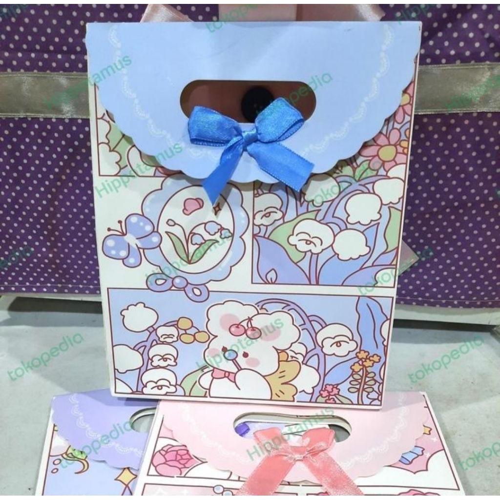 

Premium Paper Bag Gift Hampers Goodie Bag 17x21x8 cute characters Tas Kado