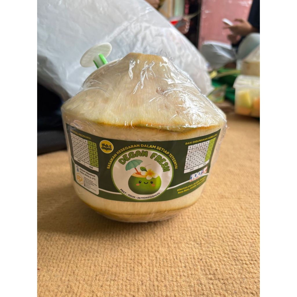 

Degan (Kelapa Muda) fresh dengan thump (Cocothump)