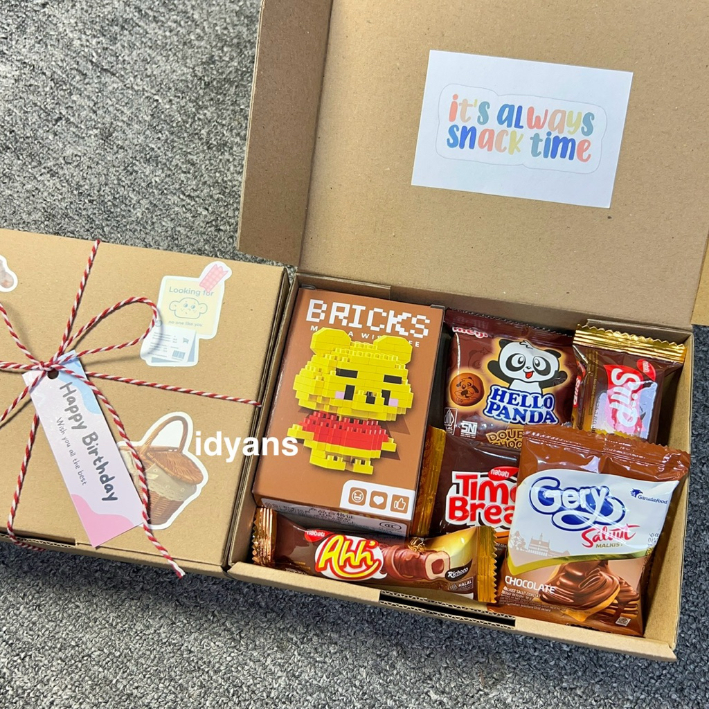 

GIFTBOX SNACK / BINGKISAN SNACK / KADO SNACK / HADIAH LOMBA