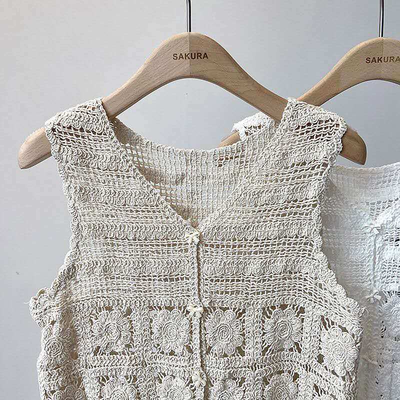 Rompi Rajut Crochet Motif Bunga Vintage Tanpa Lengan