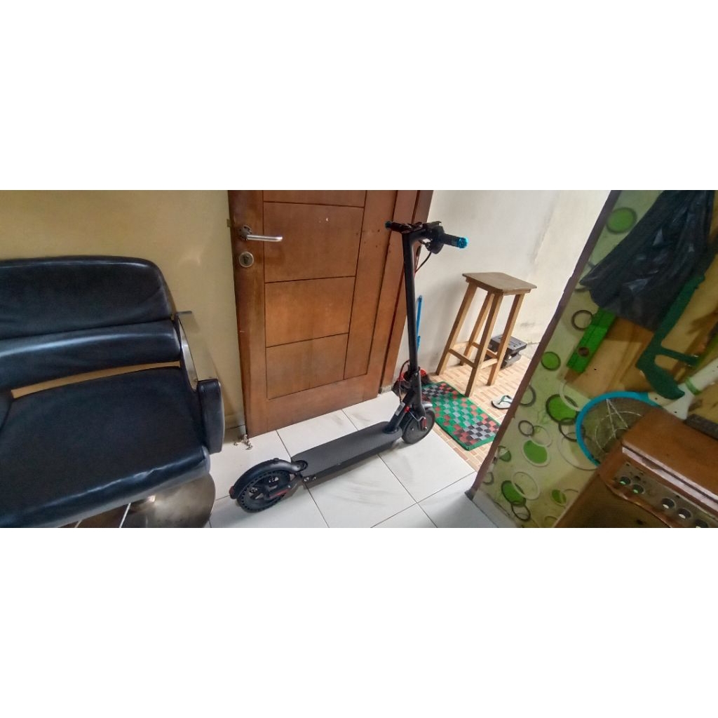 skuter listrik lipat second