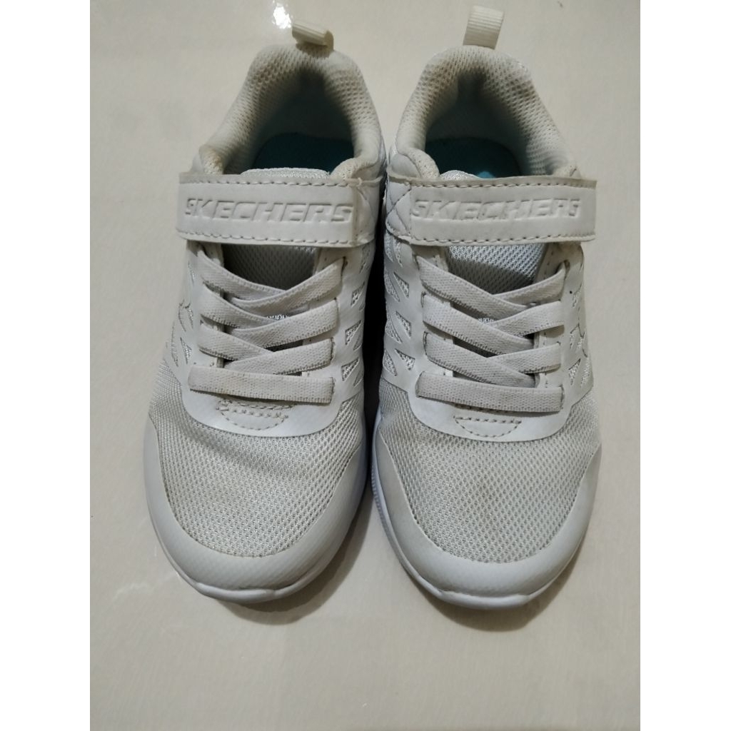 SALE Preloved sepatu Skechers anak