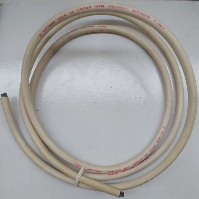 Kabel NYM FOCUS 3 x 1,5 mm² 2 meter