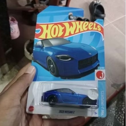 hot wheels nissan Z 2003