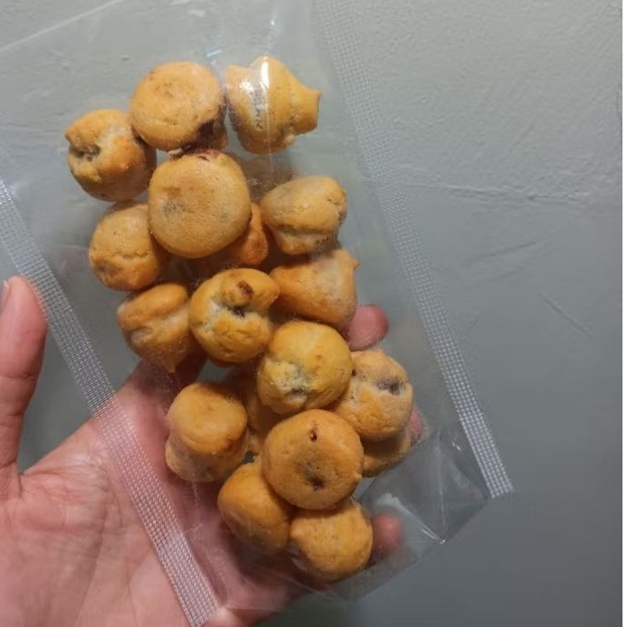 

SOES COKLAT / SOES KERING COKLAT / SOES COKLAT LUMER / SOS COKLAT / SOES COKLAT ARJUNA