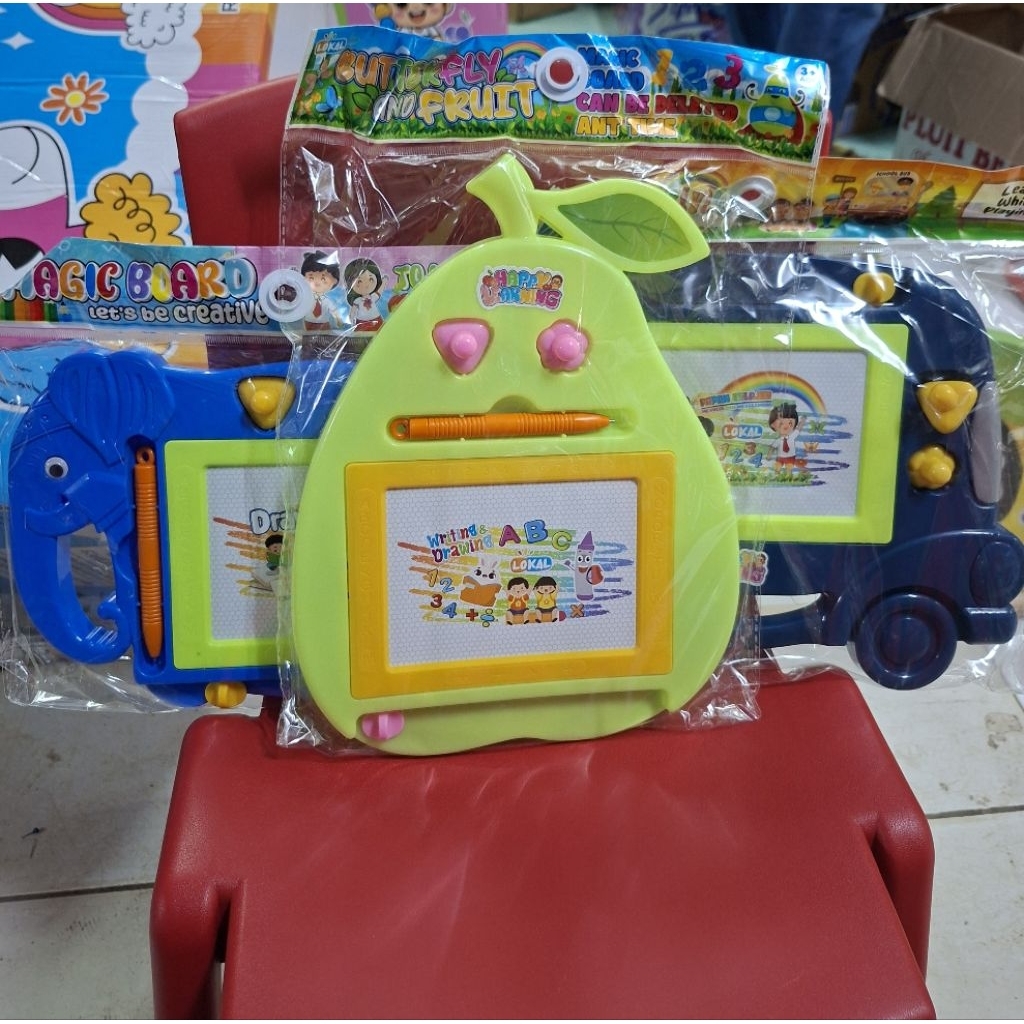 

Papan Tulis Berkarakter dytashopp