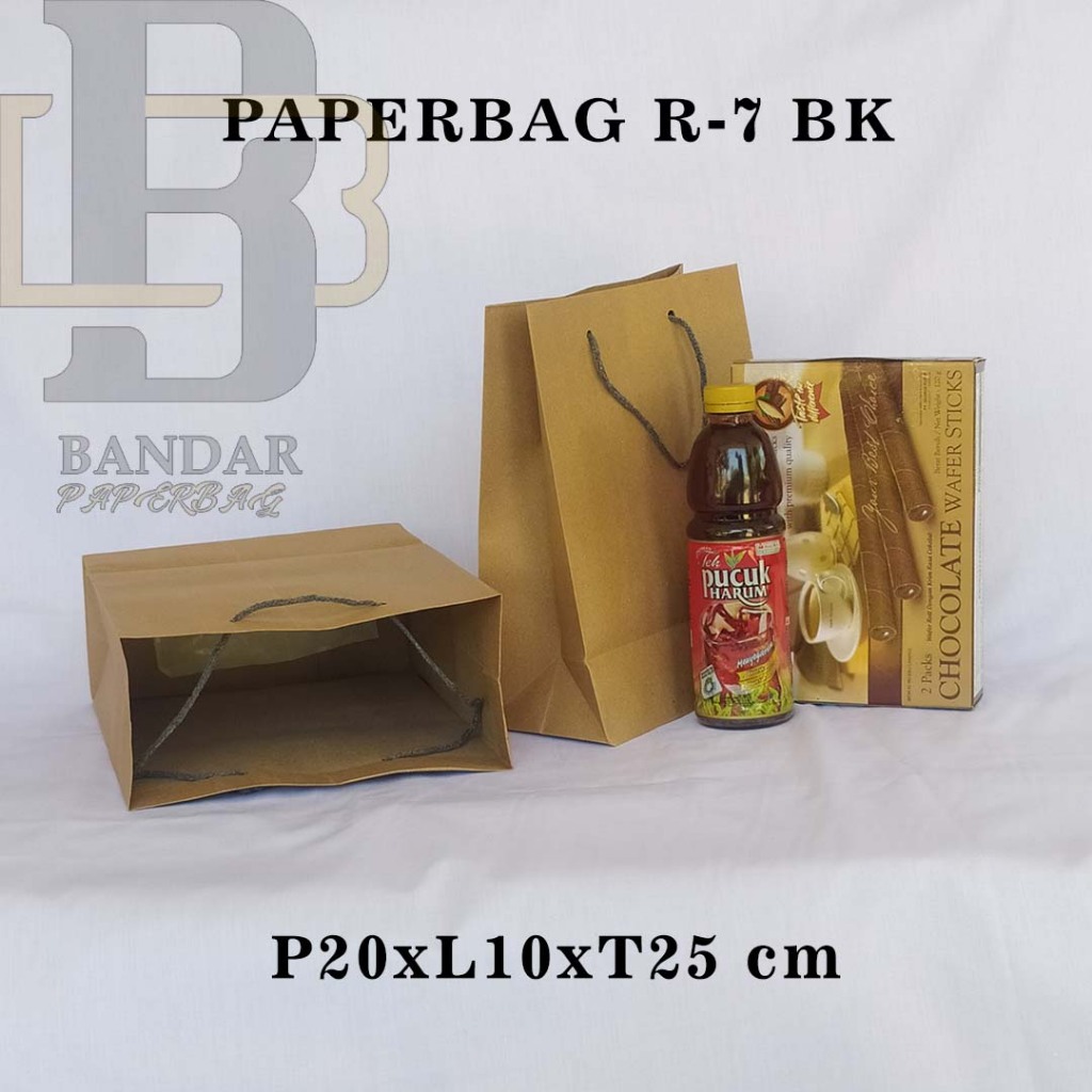 

PAPERBAG UKURAN R-7 BK P20 X L10 X T25 CM UNTUK WAFER ROLL TEH BOTOL DLL