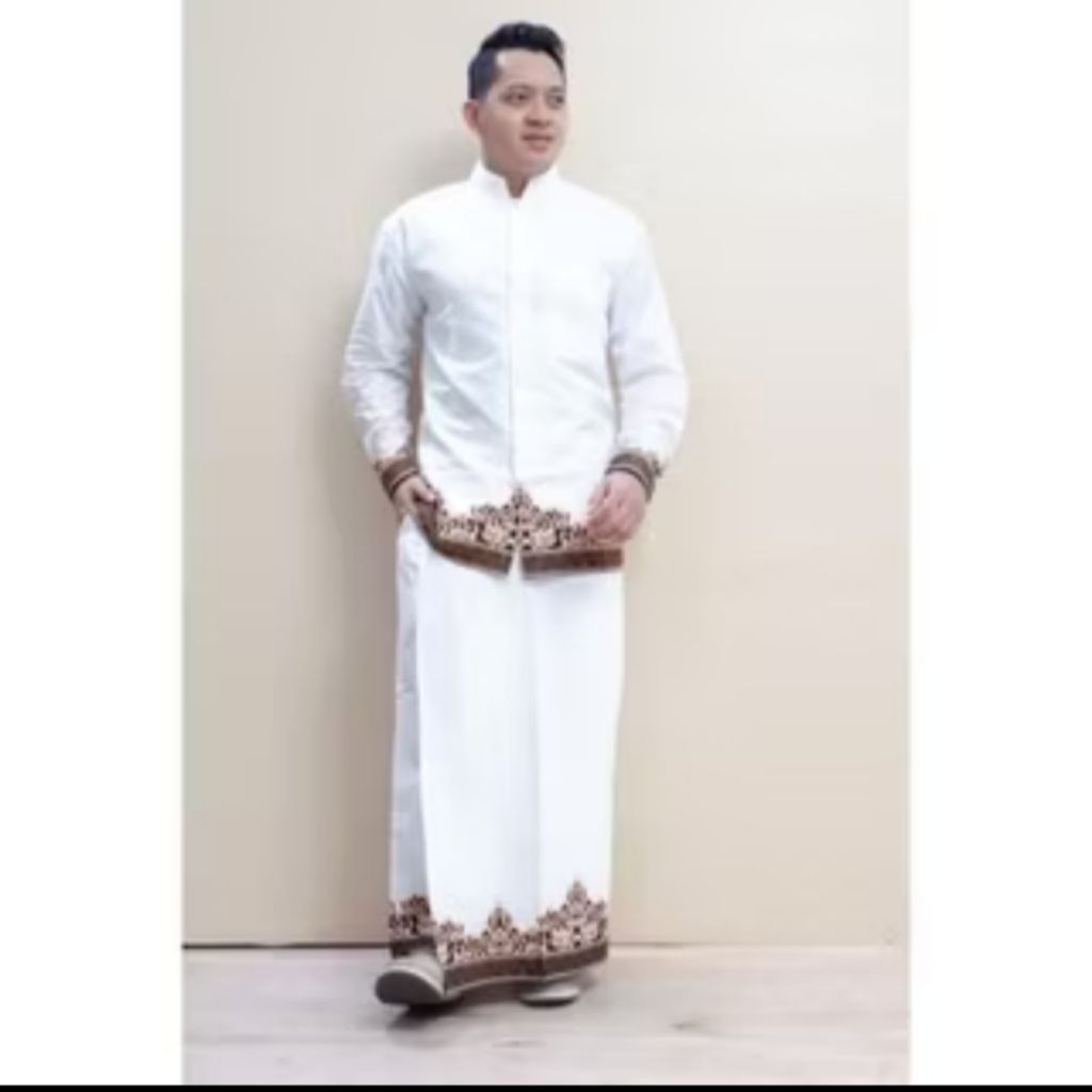Batik Solo Pria Dewasa Sarung Setelan Baju Koko Tumpal Putih