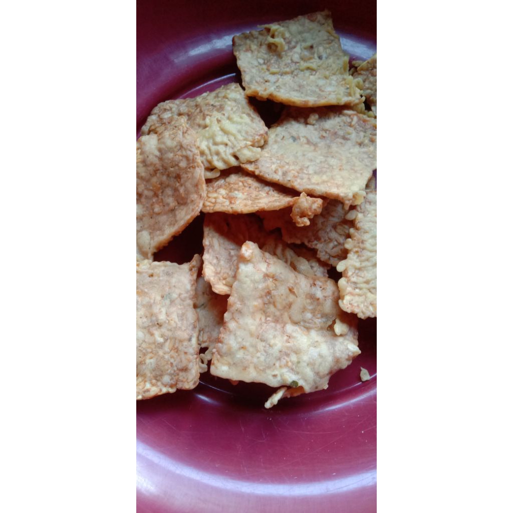 

kripik tempe renyah & gurih kemasan (500 gr)
