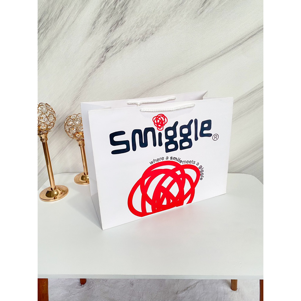 

Paper Bag Smiggle Bungkus Kado Mall
