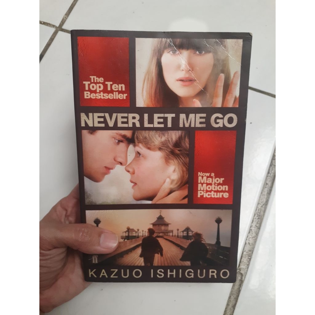 Never Let Me Go - Kazuo Ishiguro (PRELOVED)
