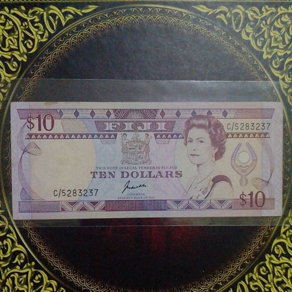 Uang Fiji 10 dollar 1991 vf